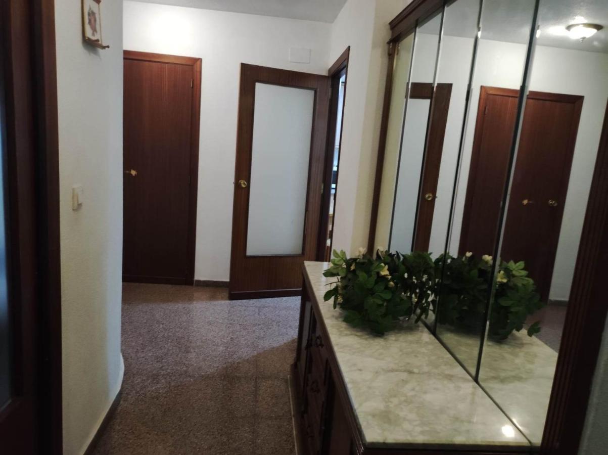 10-46-1- Комната В Квартире Для 4 Человек В Аликанте Alicante Ngoại thất bức ảnh
